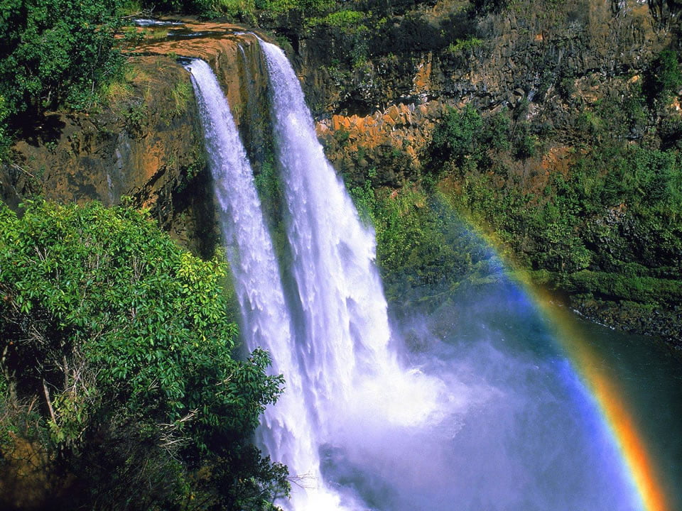 Waimea waterfall